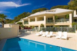 Iluka Resort Apartments - Surfers Paradise Gold Coast
