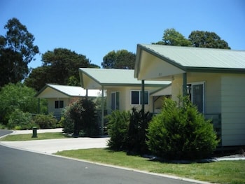 Pepper Tree Cabins - Surfers Paradise Gold Coast